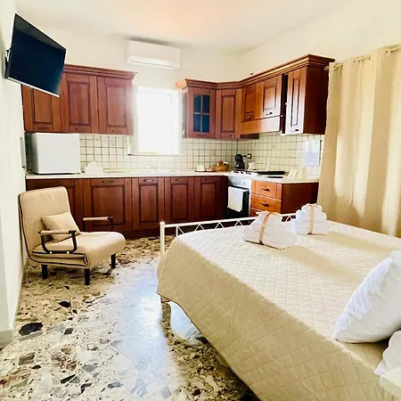 La Casa Di Carmela E Francesco B&B